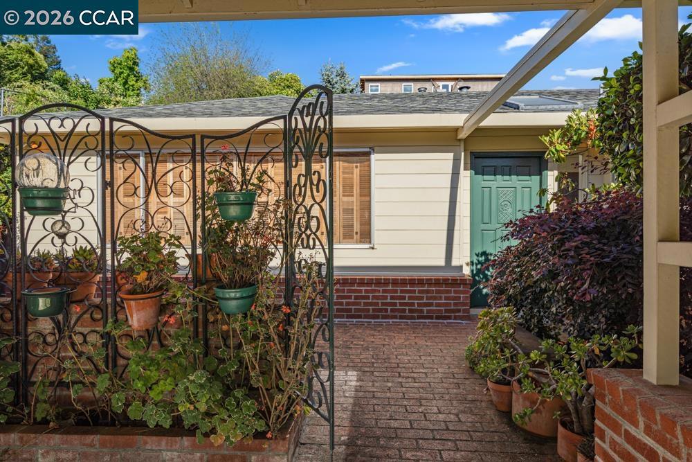 18508 Madison Ave AVE, Castro Valley CA 94546