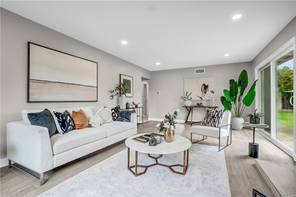 1616 Sandalwood Street