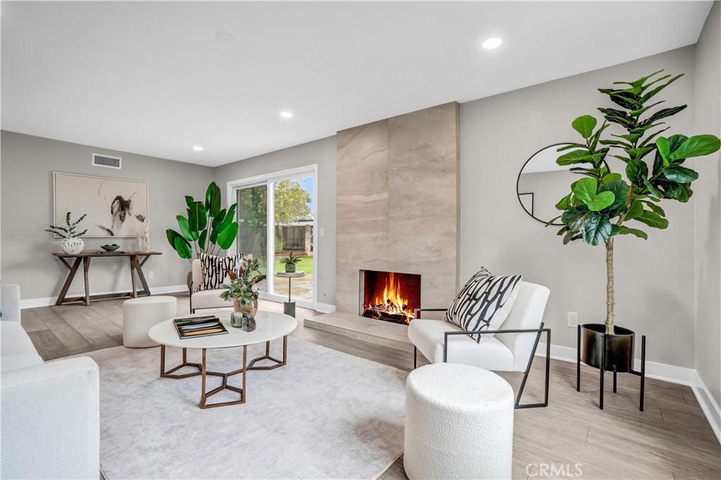 1616 Sandalwood Street