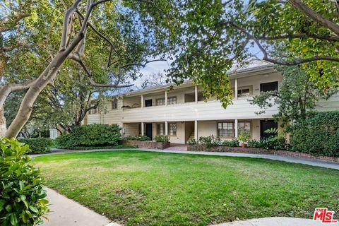 Tiny photo for 11901 W Sunset Boulevard #206, Los Angeles, CA 90049 (MLS # 25626537)