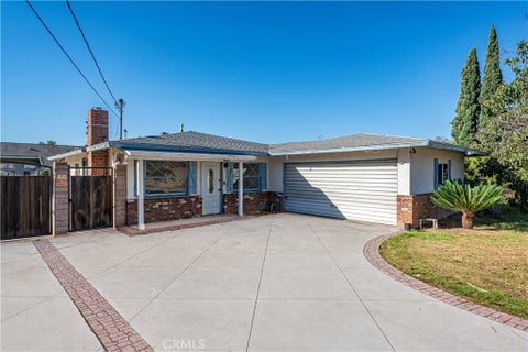 Photo of 1246 Sunflower Avenue, Glendora, CA 91740 (MLS # CV26228768)