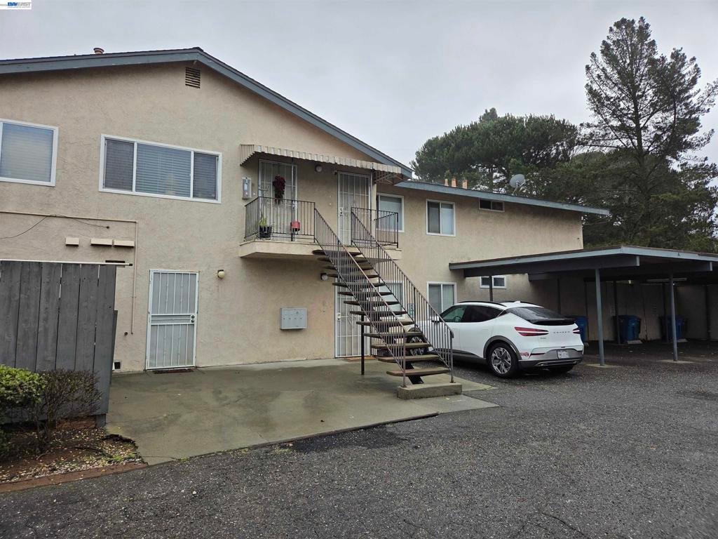 709 Pope Dr