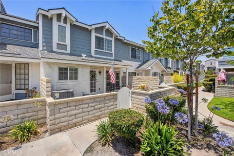 Photo of 199 N Magnolia Avenue #D, Anaheim, CA 92801 (MLS # PW26212920)