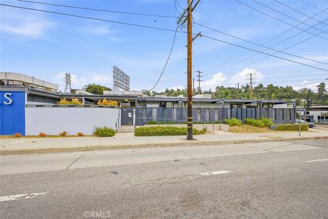 Photo of 7330 N Figueroa St, Los Angeles, CA 90041 (MLS # AR26038062)