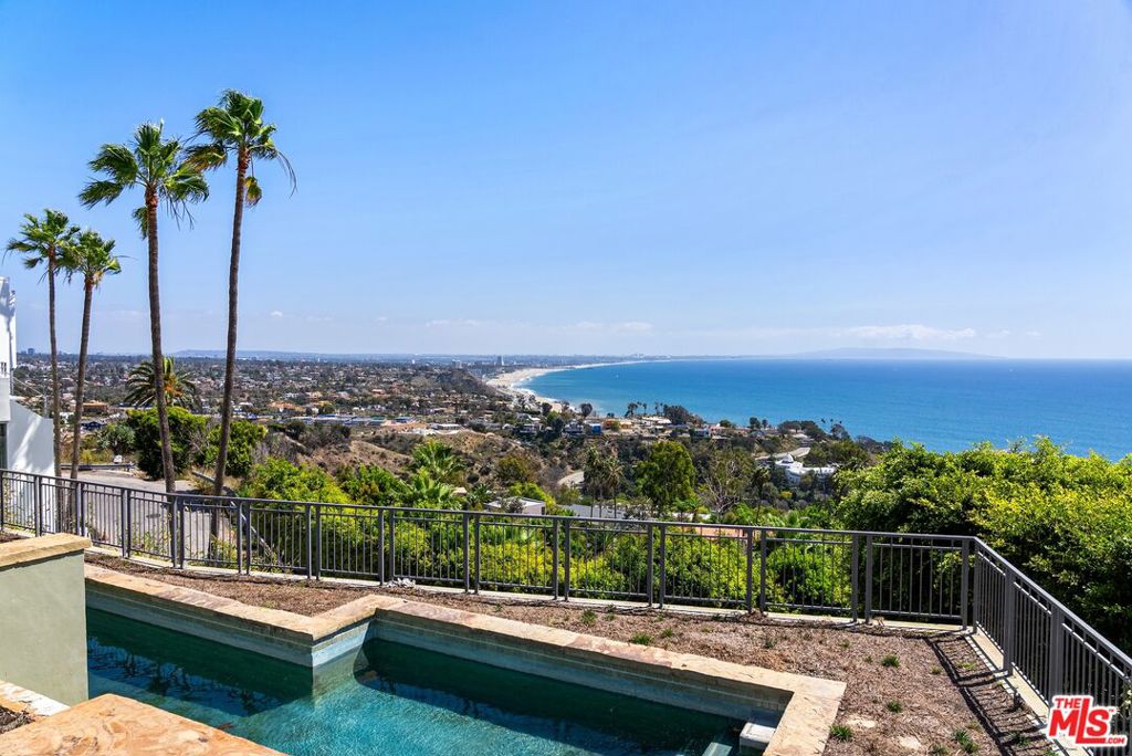 633 Resolano Drive