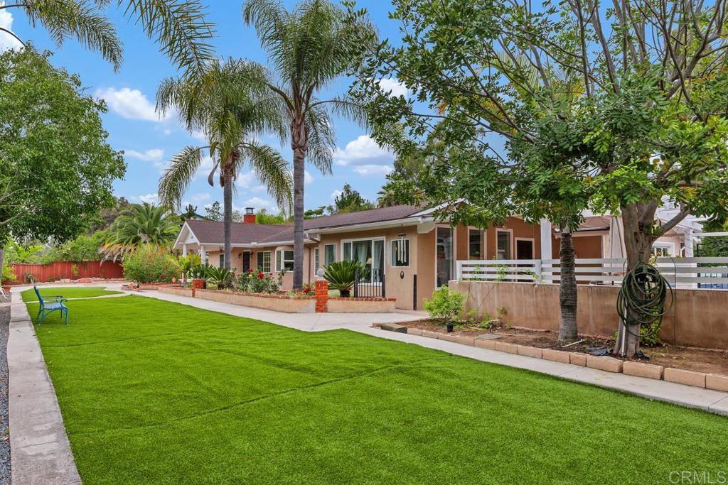 1093 Rancho Santa Fe Rd.