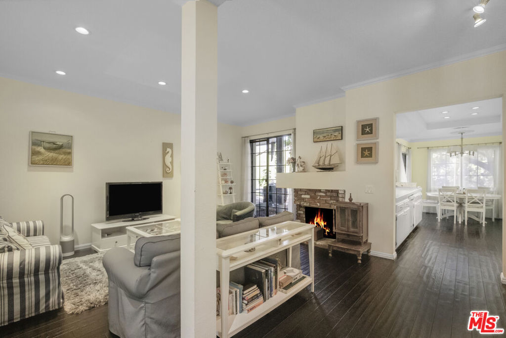 8171 Racepoint Drive 104