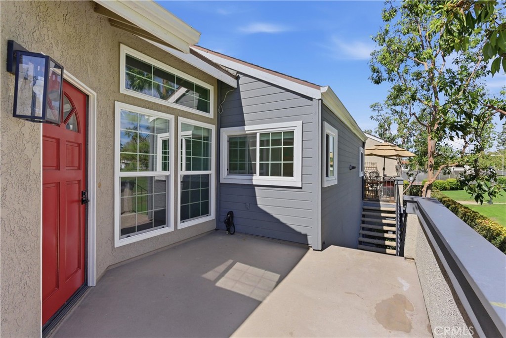 24389 Avenida De Los Ninos 54