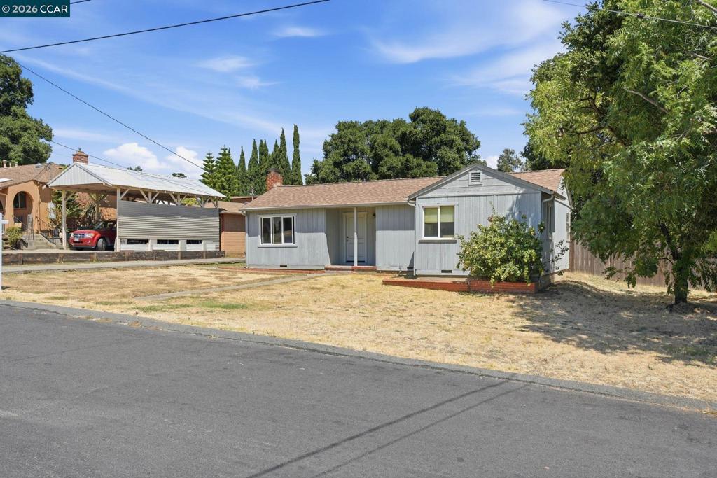 14 Benita Way