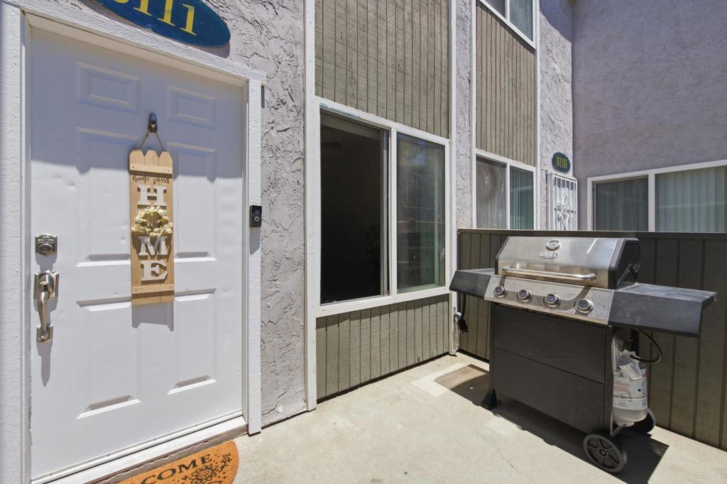 6333 College Grove Way 8111, San Diego CA 92115