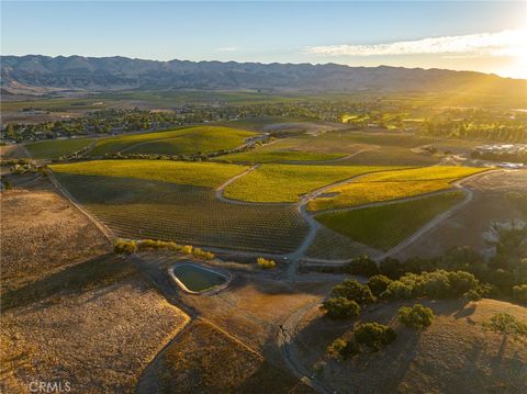 Photo of 5502 Los Ranchos Road, San Luis Obispo, CA 93401 (MLS # NS25173494)