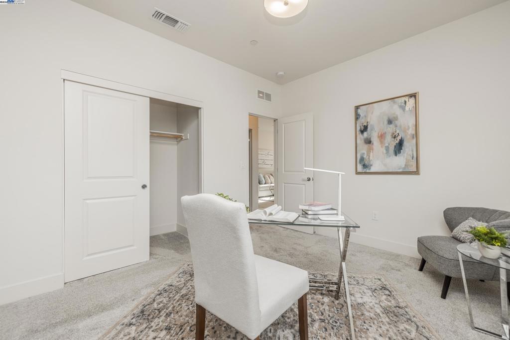 CENTRAL TRACY - Residential