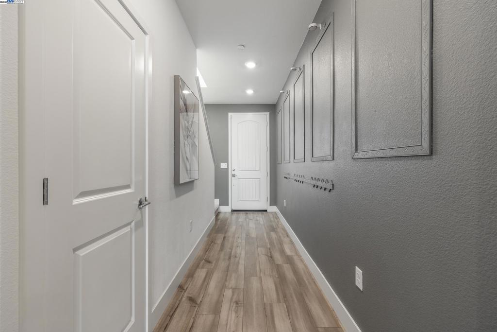CENTRAL TRACY - Residential