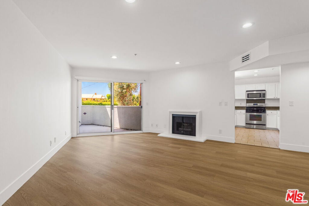 Photo of 16100 W Sunset Boulevard #104, Pacific Palisades, CA 90272 (MLS # 26996773)