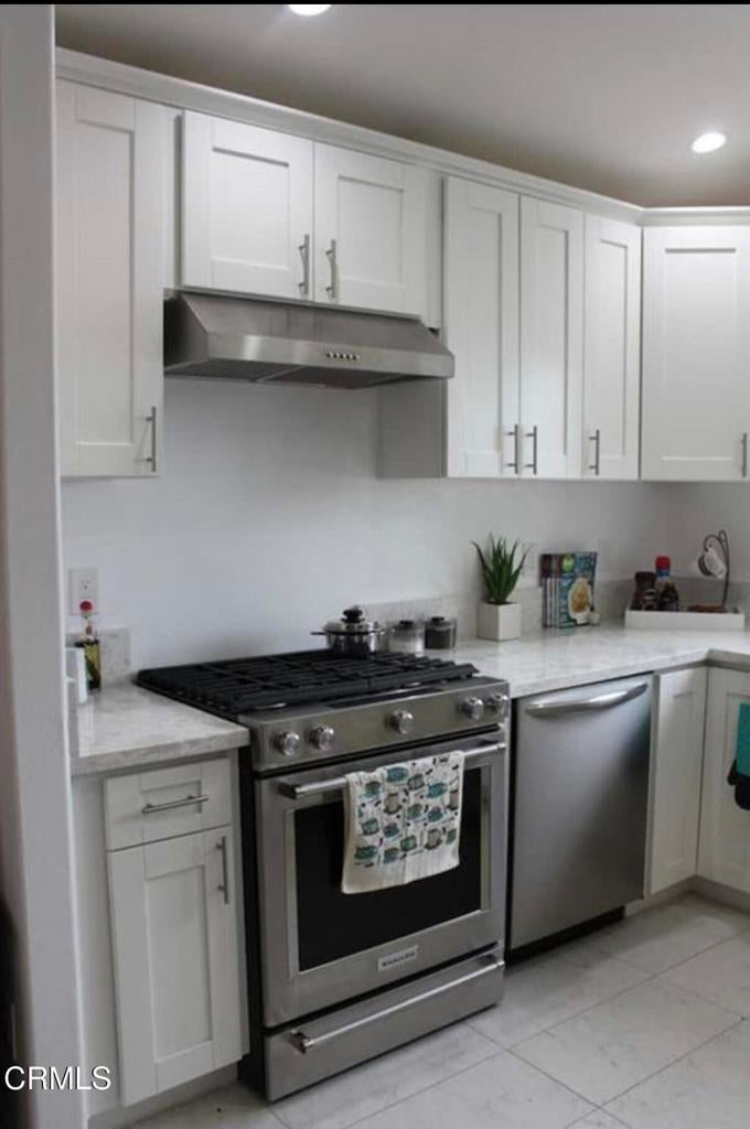 8295 Charles Place