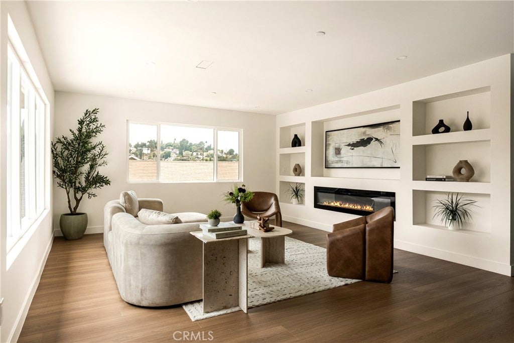 5305 Borland Road, Los Angeles CA 90032