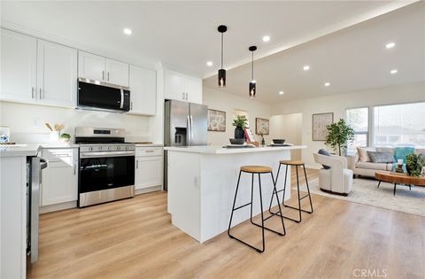 Tiny photo for 246 Doris Ave, Oxnard, CA 93030 (MLS # OC26038219)