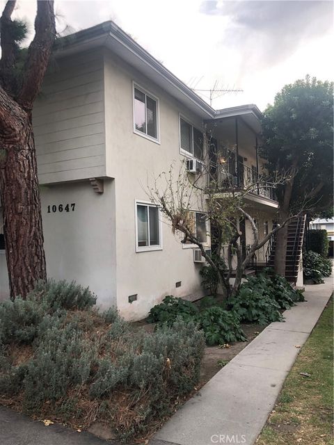Photo of 10647 Sherman Grove Avenue #E, Sunland, CA 91040 (MLS # BB26105909)