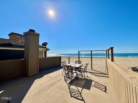 Photo of 3949 Ocean Drive, Oxnard, CA 93035 (MLS # V1-36235)
