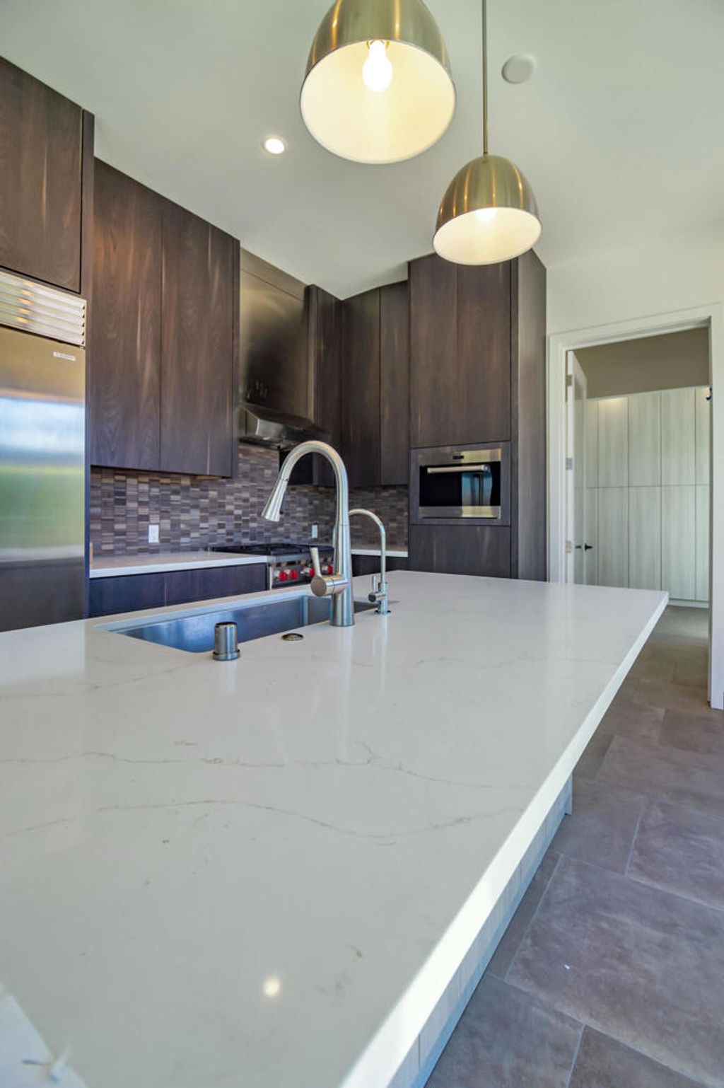 listing image 130725195264945310534