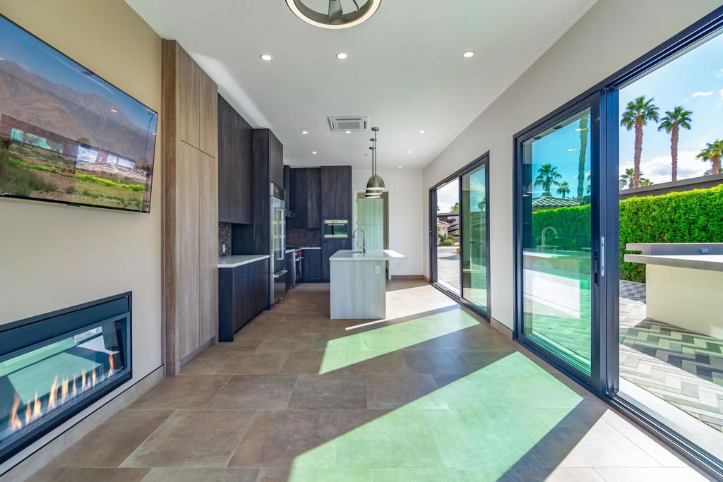 listing image 130727969267035056383