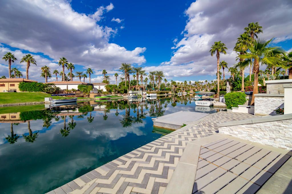 listing image 130727802678605968540
