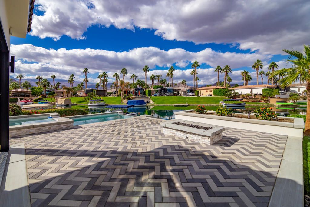 listing image 130721849346518173703