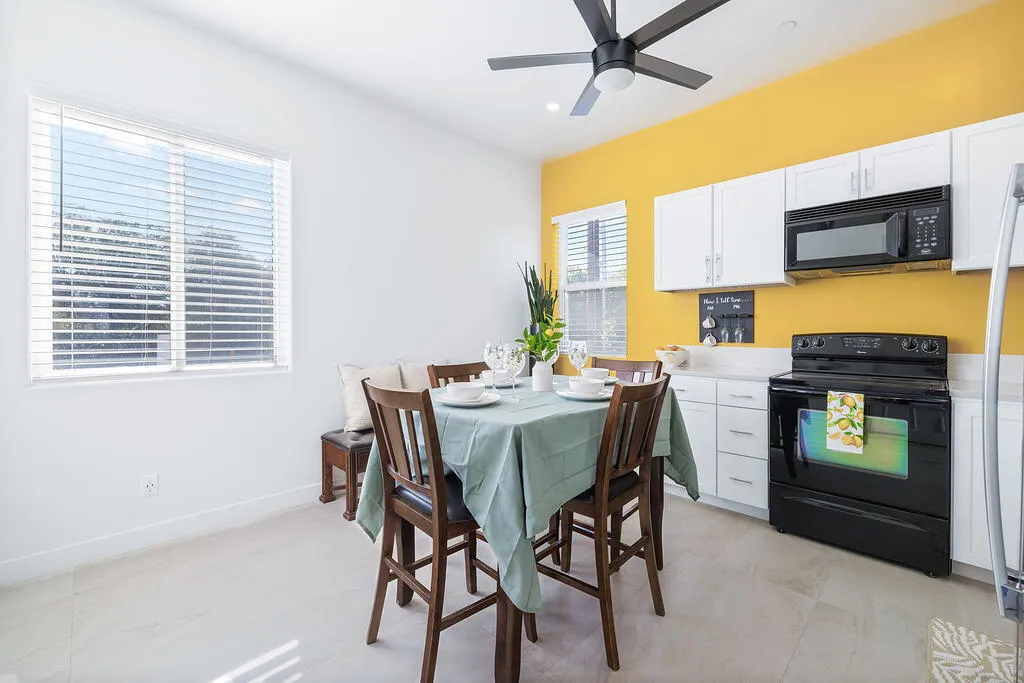 Thousand Palms, California 92276, United States, 2 Bedrooms Bedrooms, ,1 BathroomBathrooms,Residential,Active,113559