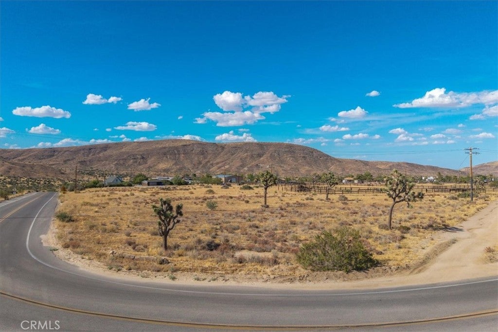 53335 Pioneertown Road