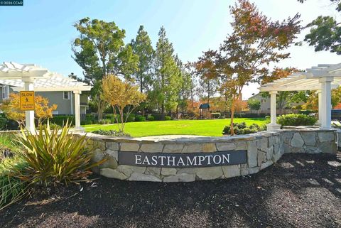 Tiny photo for 34 34 Elmwood Dr Dr, San Ramon, CA 94583 (MLS # 41126303)