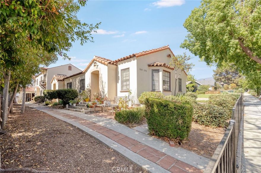 Newly Remodeled 1 Bed | Spacious Layout | Modern Kitchen | Upgraded Bathroom | New Flooring | Fresh Paint | Recessed Lighting | On-Site Laundry | Off-Street Parking | Wall Heater & Cooler | Quiet Neighborhood | Walk to Stores & Parks | Minutes to Pasadena Amenities & Entertainment. 

This beautifully remodeled 1-bedroom, 1-bath unit offers a bright and open floor plan with brand-new flooring, fresh paint, and modern recessed lighting throughout. The updated kitchen features contemporary finishes, while the upgraded bathroom adds a touch of comfort and style. Enjoy the convenience of on-site laundry and off-street parking. Located in a peaceful neighborhood within walking distance to local shops and parks, and just minutes from Pasadena’s top dining, entertainment, and cultural hotspots.