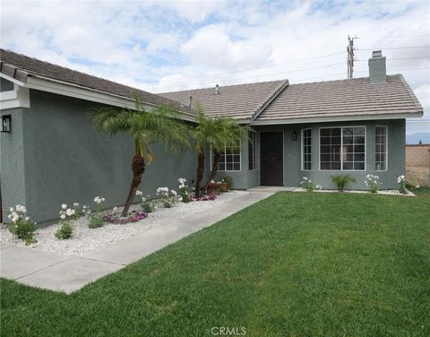 Photo of 18548 Avion Ln, Bloomington, CA 92316 (MLS # OC26090864)