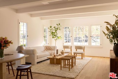 Photo of 1443 Allison Ave, Los Angeles, CA 90026 (MLS # 25612821) Photo of 1443 Allison Ave, Los Angeles, CA 90026 (MLS # 25612821)