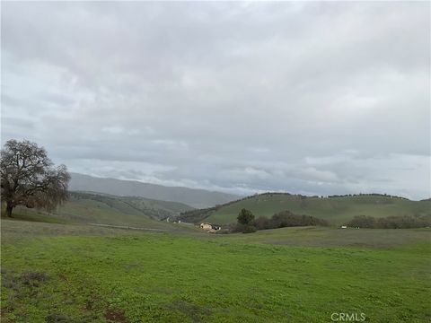 Tiny photo for 21 Interlake Road, Bradley, CA 93426 (MLS # NS26002681)