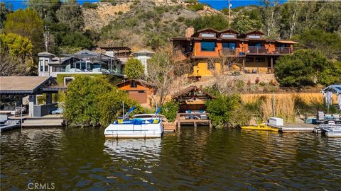 2106 Lakeshore Drive Agoura Hills CA 91301