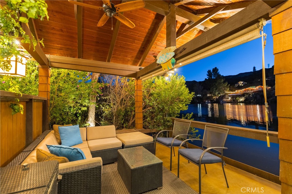 2106 Lakeshore Drive