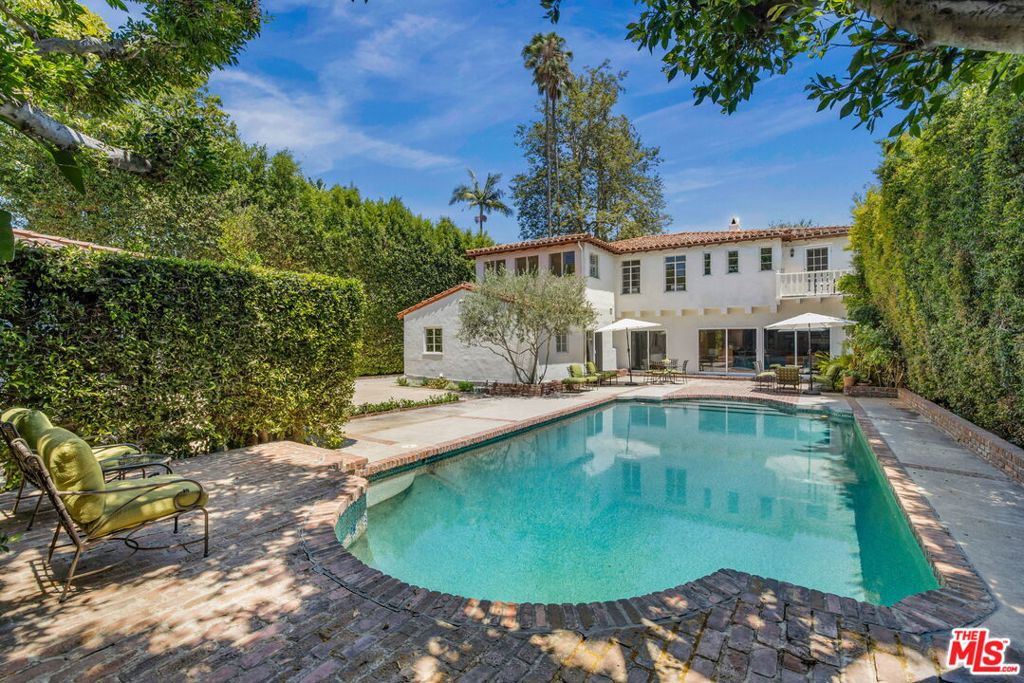 619 N Sierra Drive