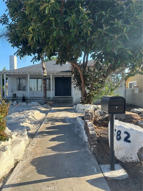 582 25Th San Bernardino CA 92405