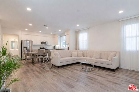 12807 N Watt Lane D Sylmar CA 91342