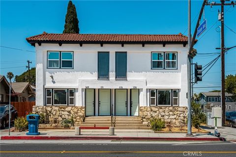 Photo of 1169 E Broadway, Long Beach, CA 90802 (MLS # PW25178986) Photo of 1169 E Broadway, Long Beach, CA 90802 (MLS # PW25178986)