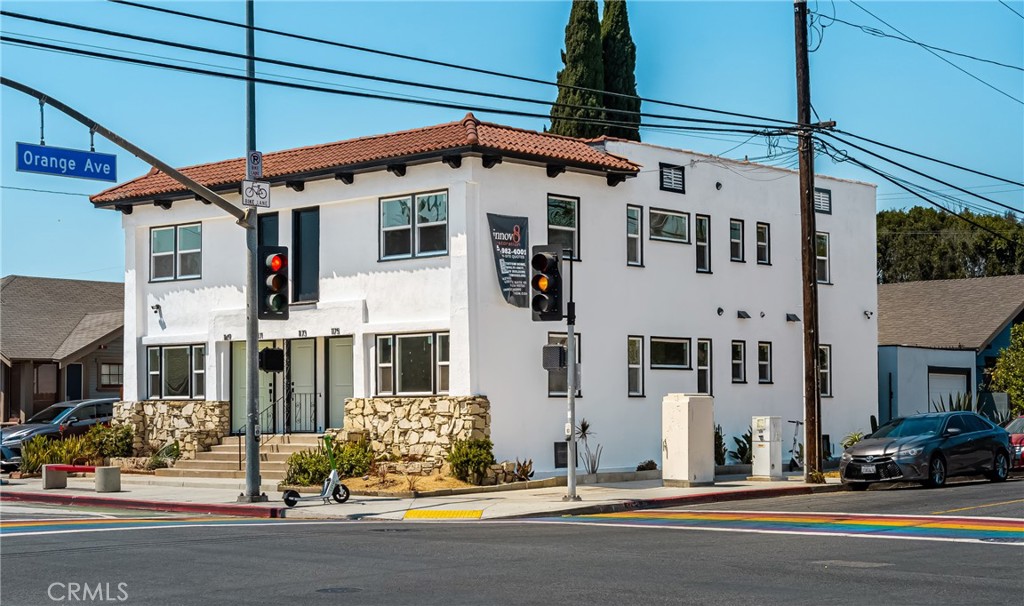 1169 E Broadway