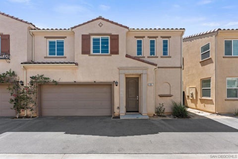 Photo of 305 Paseo Gusto, Palm Desert, CA 92211 (MLS # 260022645SD)
