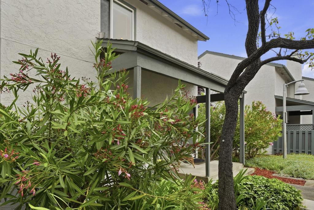 966 Vasco Da Gama Lane