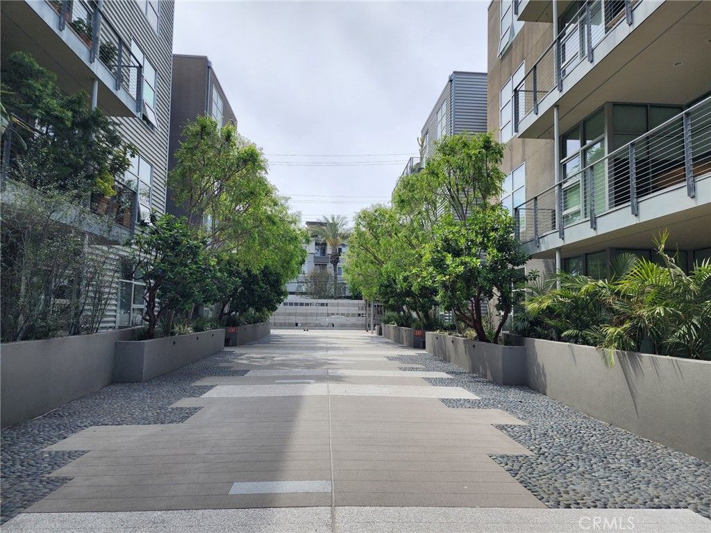 Photo of 4080 Glencoe Avenue #208, Marina Del Rey, CA 90292 (MLS # DW26106452)