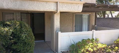 Photo of 25652 Rimgate Drive #1C, Lake Forest, CA 92630 (MLS # LG26131841)