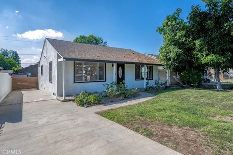 1948 Phillippi St San Fernando CA 91340
