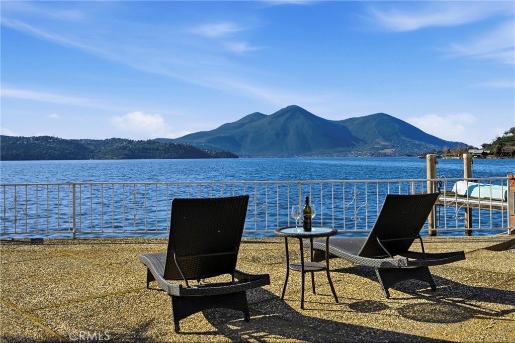 13319 Lakeshore Drive