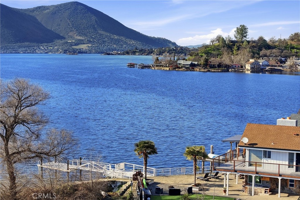 13319 Lakeshore Drive