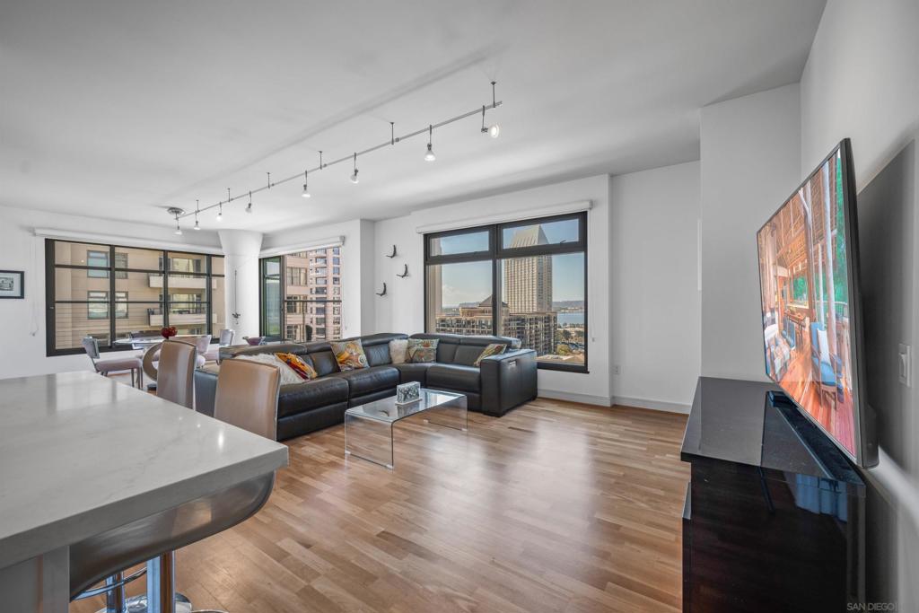 Downtown - Residential Lease