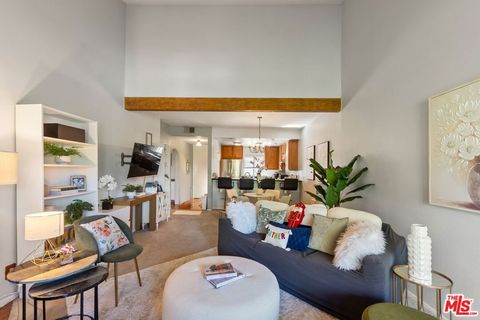 Photo of 3480 Barham Boulevard #306, Los Angeles, CA 90068 (MLS # 26840953)
